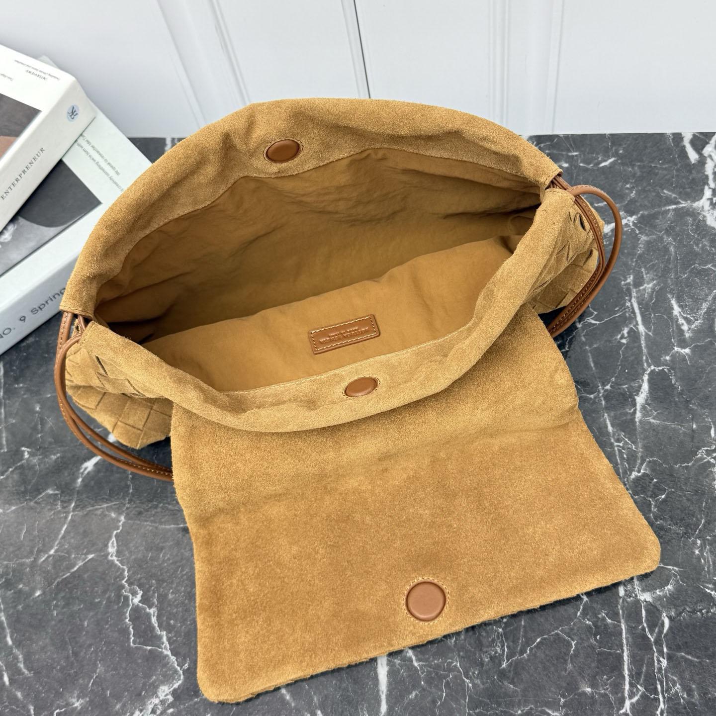 Bottega Veneta Giorno - DesignerGu