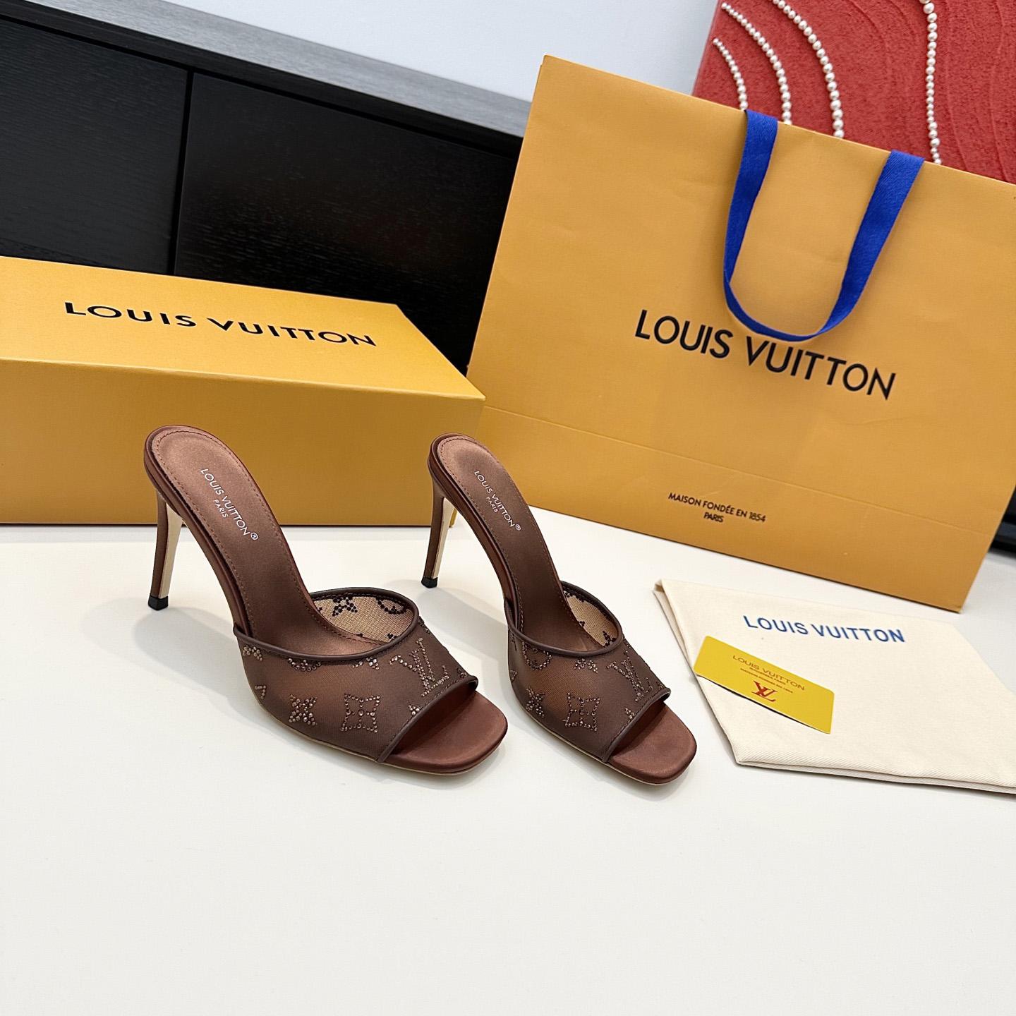 Louis Vuitton Gala Mule - DesignerGu
