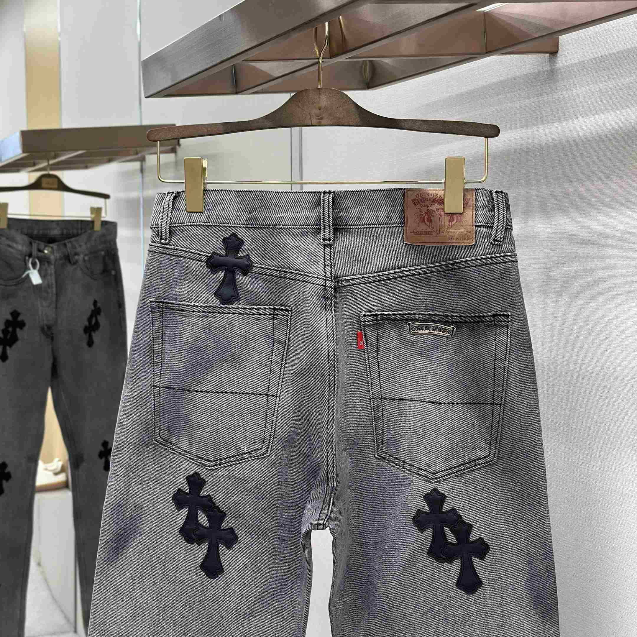Chrome Hearts Jeans - DesignerGu