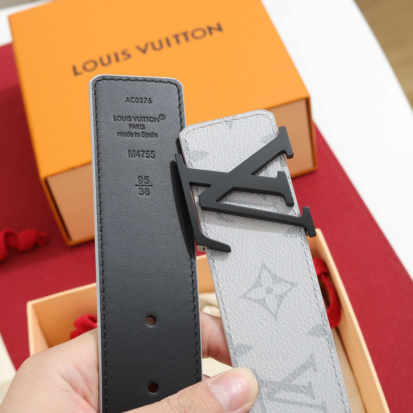 Louis Vuitton LV Initiales Monogram 40mm Reversible Belt - DesignerGu