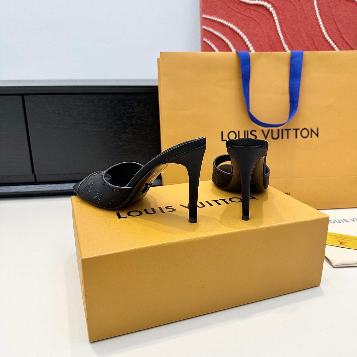 Louis Vuitton Gala Mule - DesignerGu