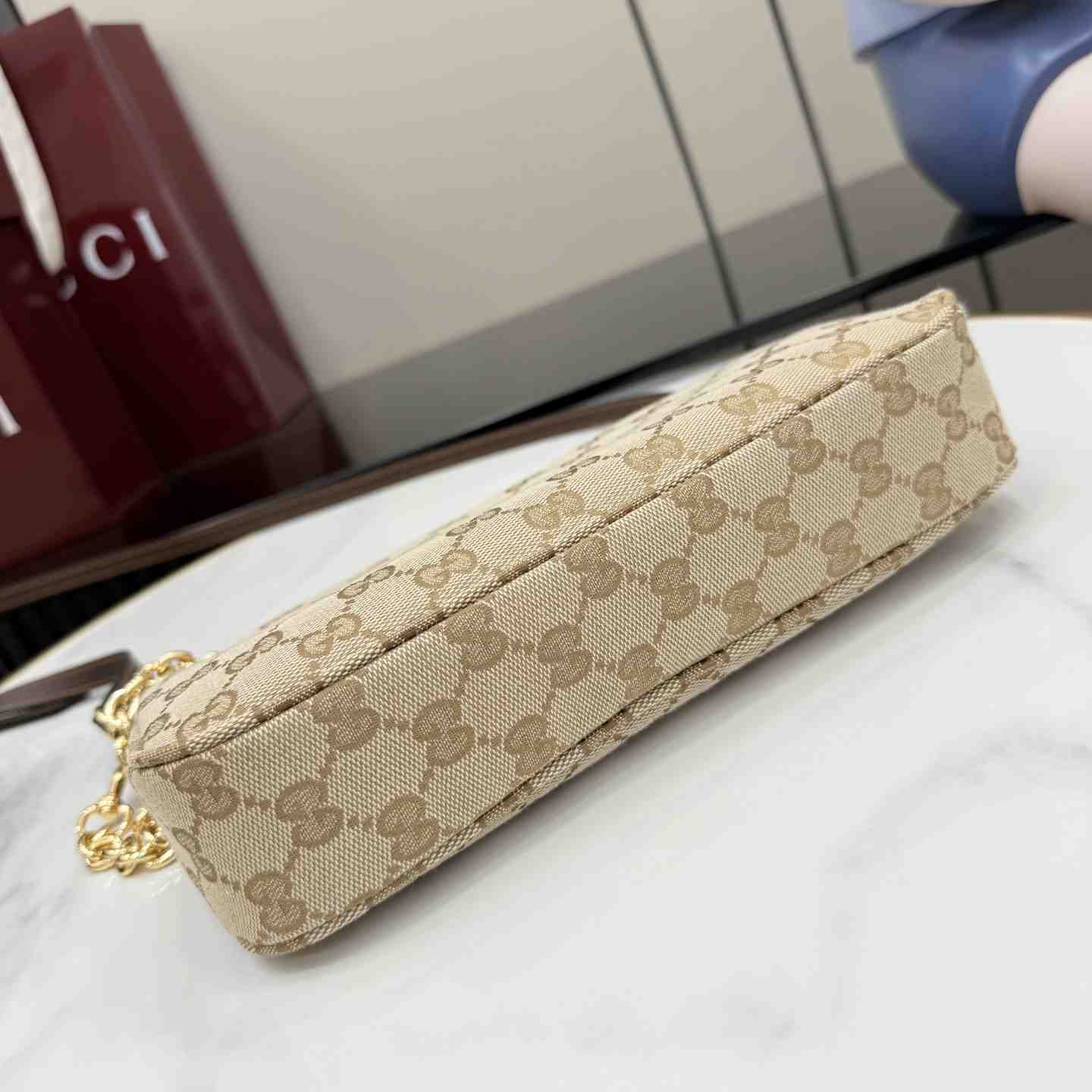Gucci Lady Lunetta Chain Small Shoulder Bag A0034B - DesignerGu