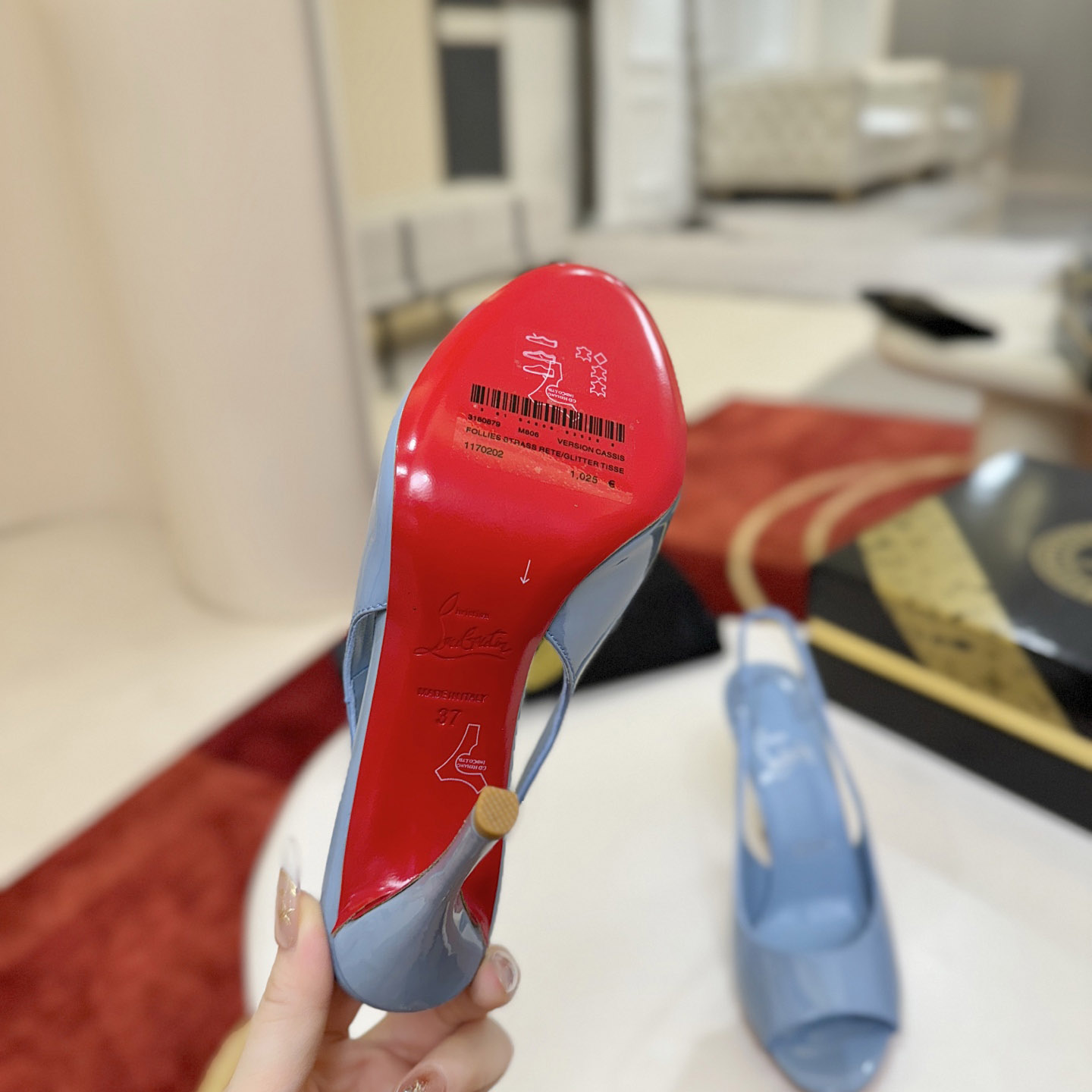 Christian Louboutin Sofia Z - DesignerGu