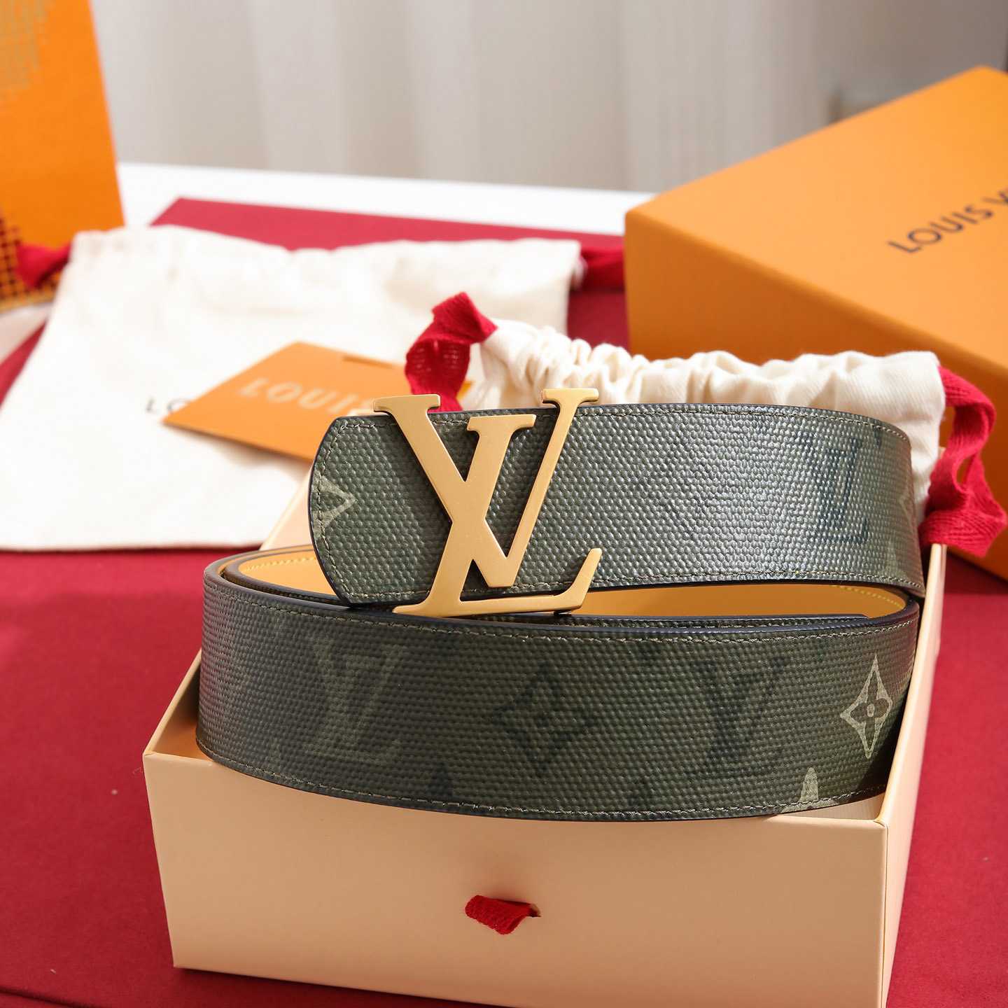 Louis Vuitton LV Initiales Monogram Surplus 40mm Belt - DesignerGu