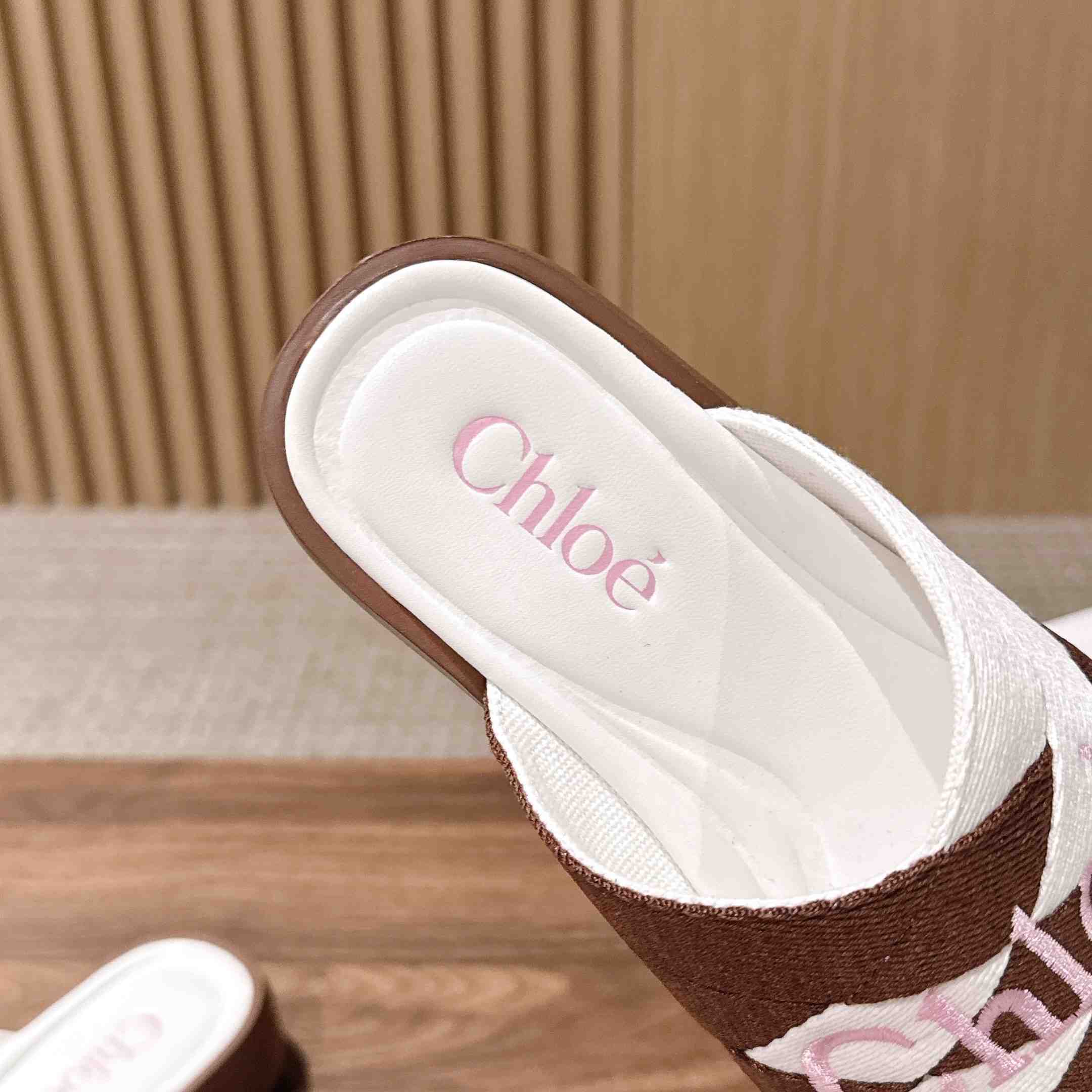 Chloe Poolette Sandals - DesignerGu
