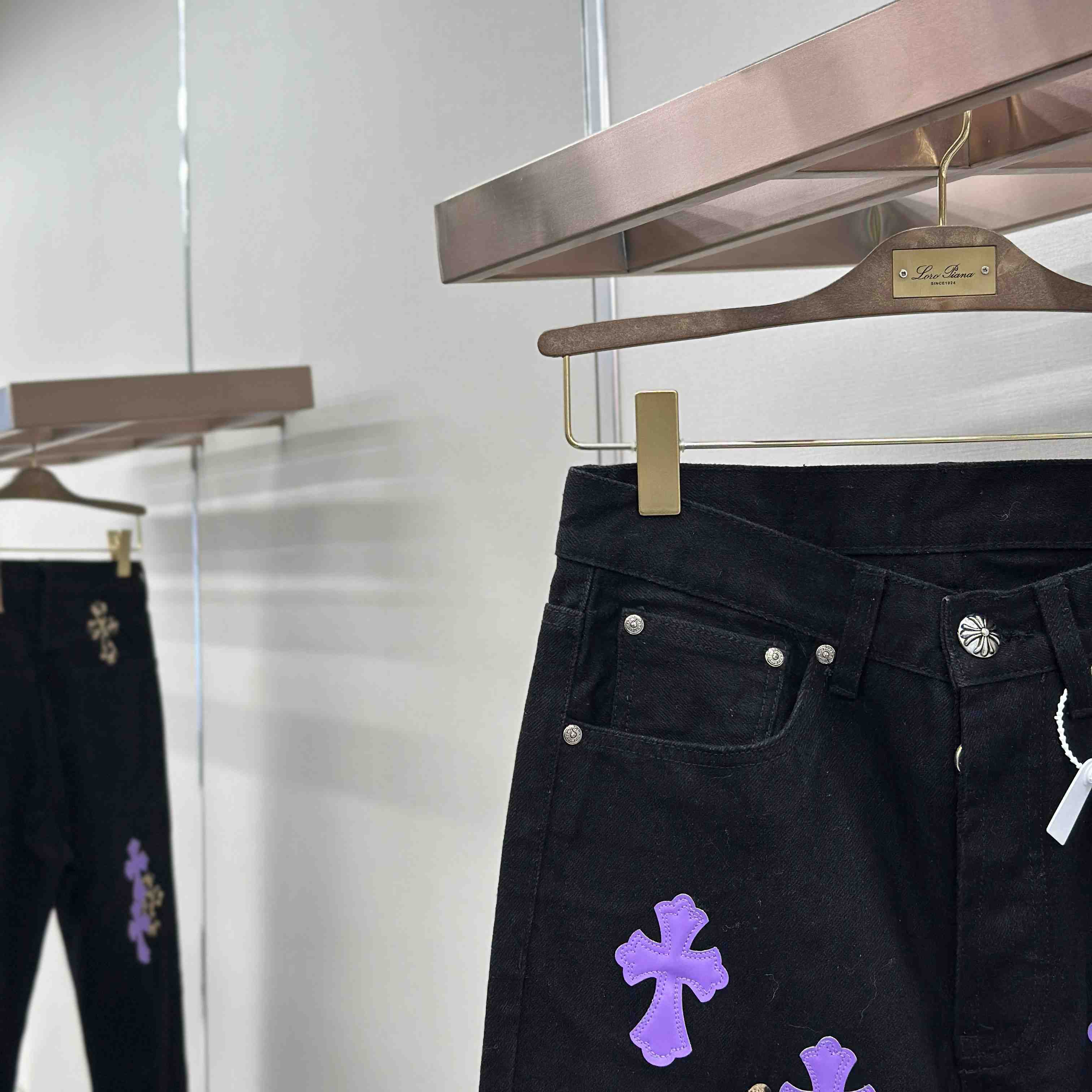 Chrome Hearts Jeans - DesignerGu