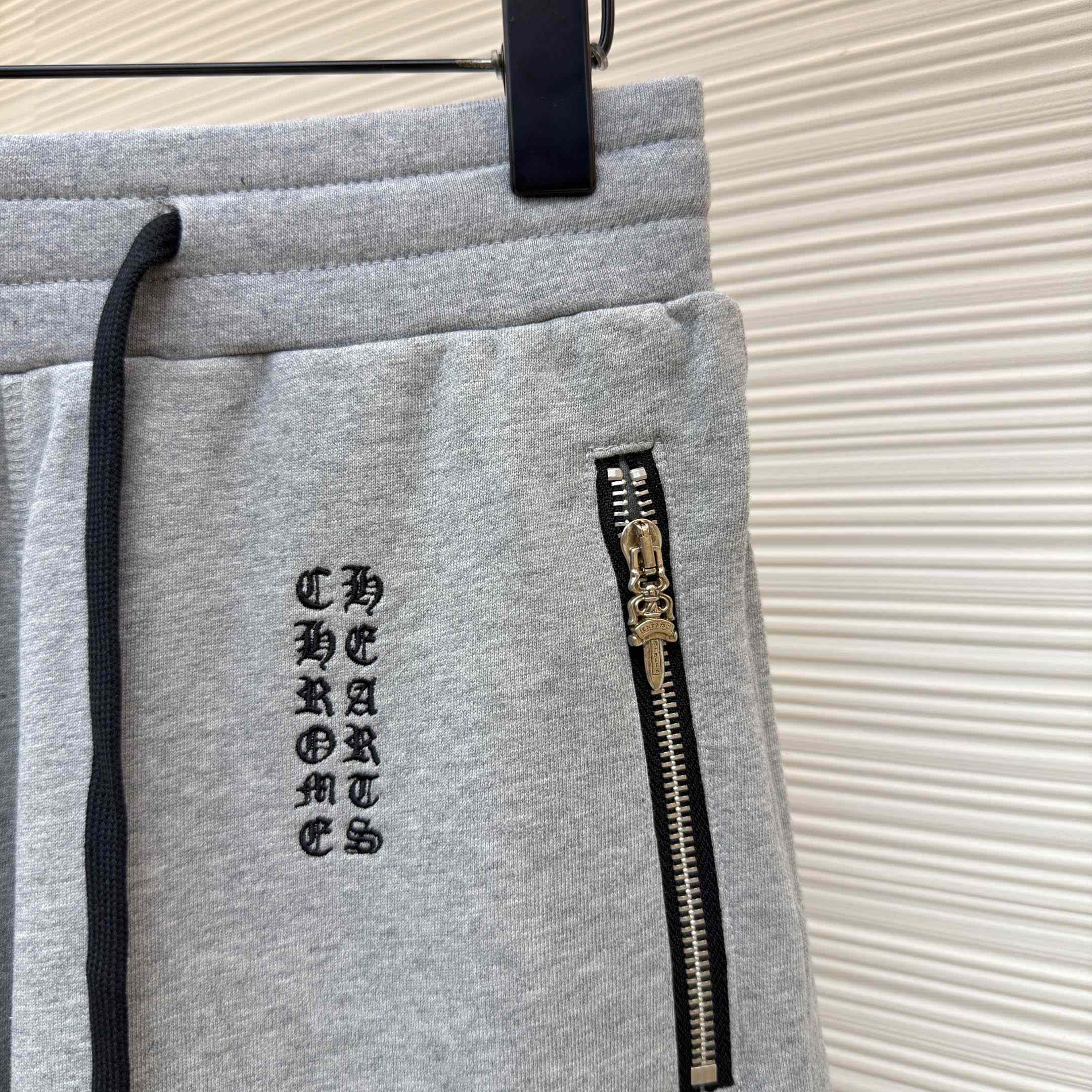Chrome Hearts Dagger Sweat Shorts - DesignerGu