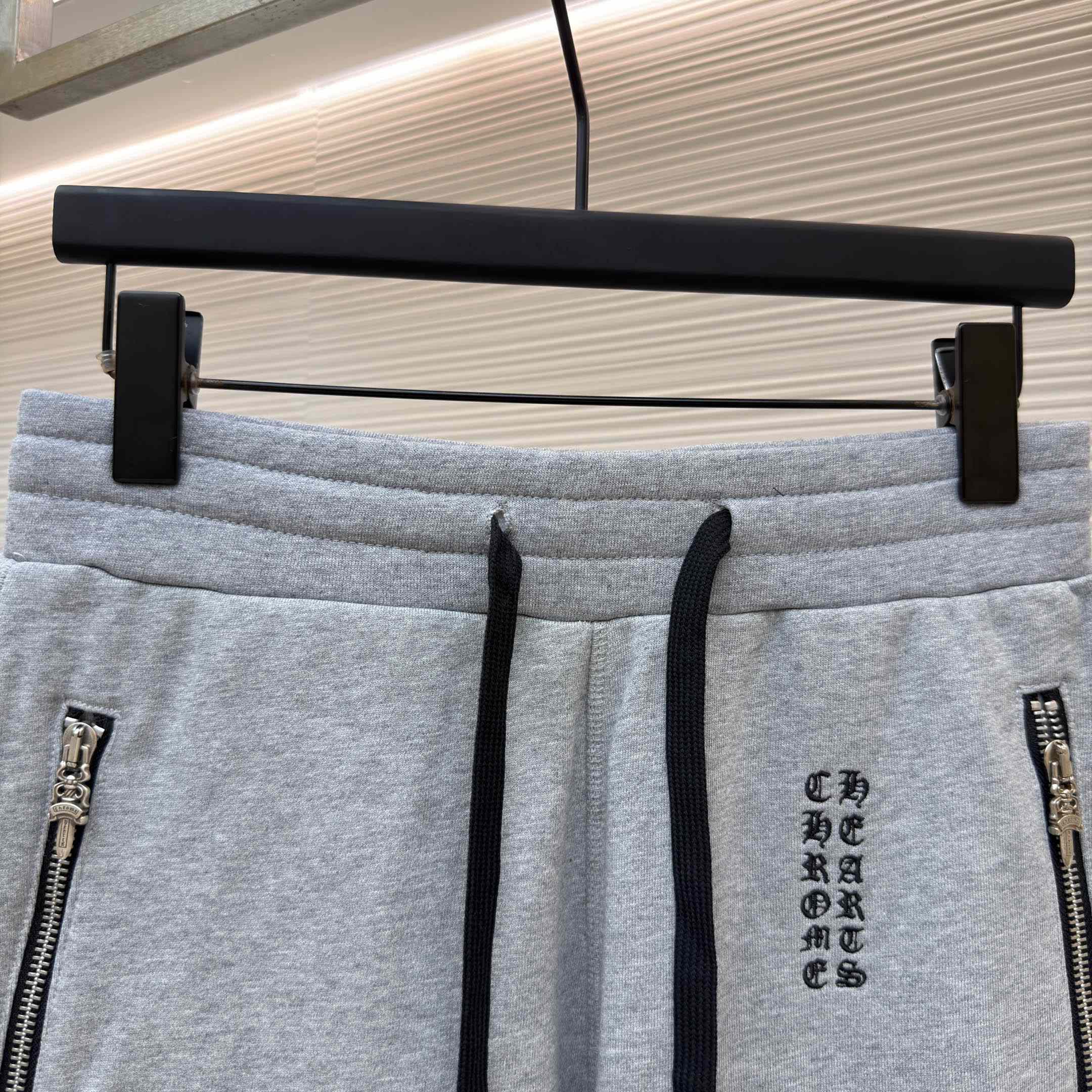Chrome Hearts Dagger Sweat Shorts - DesignerGu