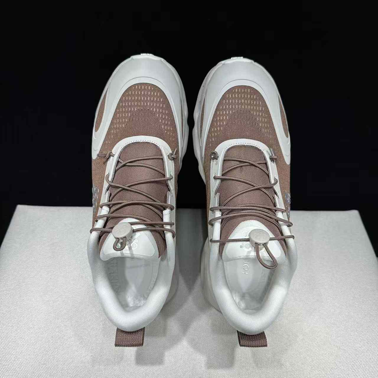 Loewe x ON Cloudsolo 'Taupe' - DesignerGu