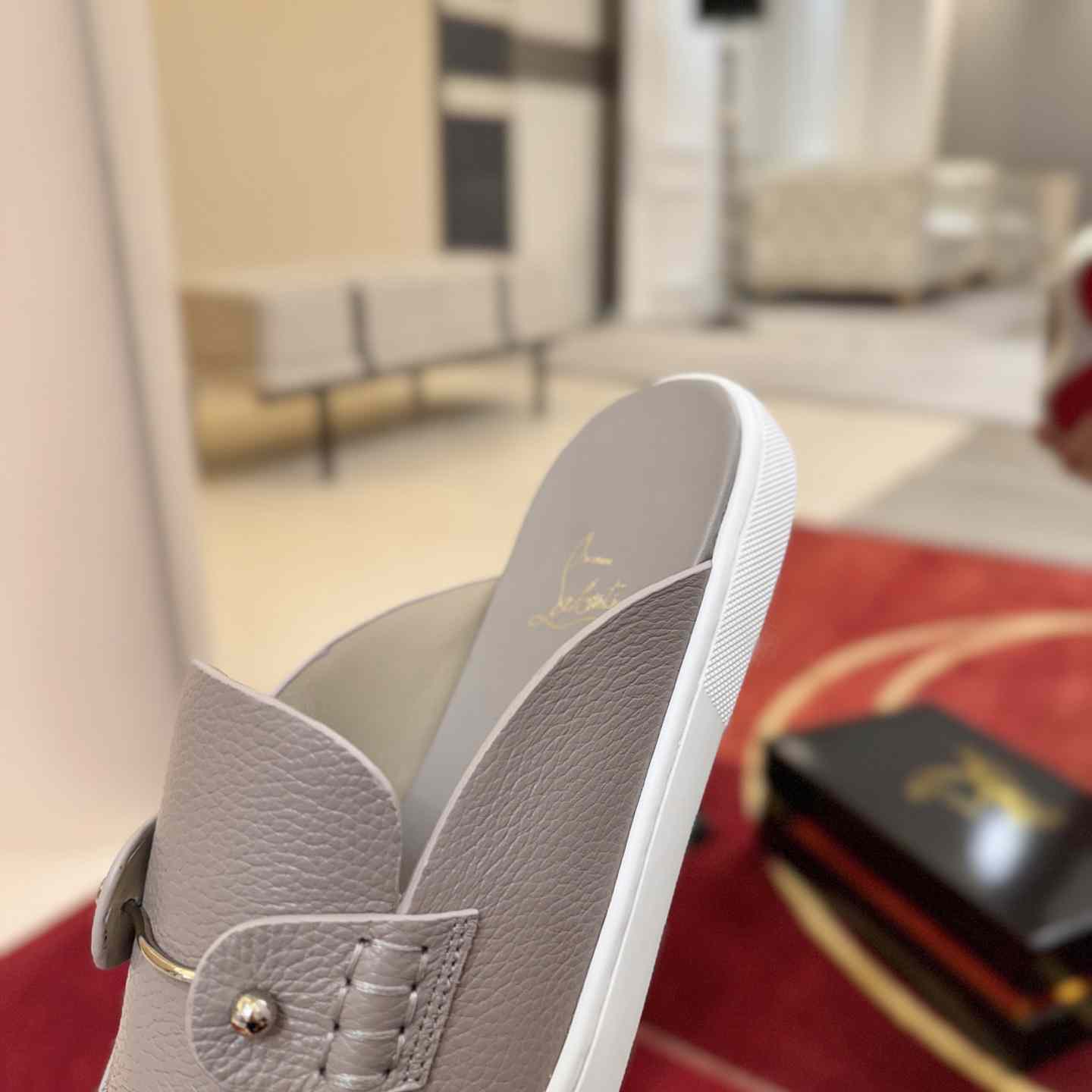 Christian Louboutin Chanme Donna Leather Boat Shoe Mules - DesignerGu