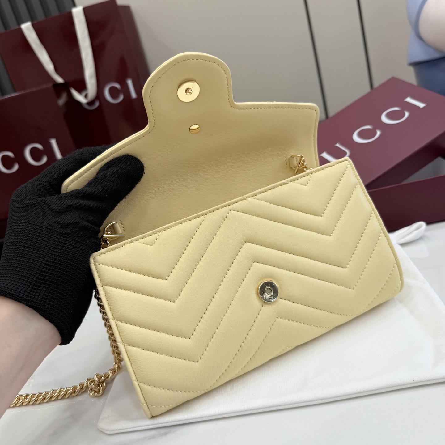 Gucci GG Marmont Mini Shoulder Bag 837745 - DesignerGu