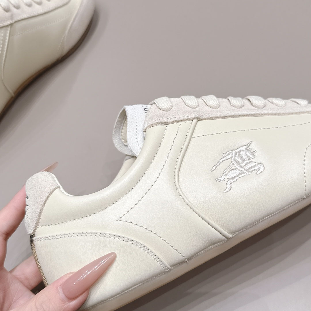 Burberry Suede Knight Runner Sneakers​ - DesignerGu