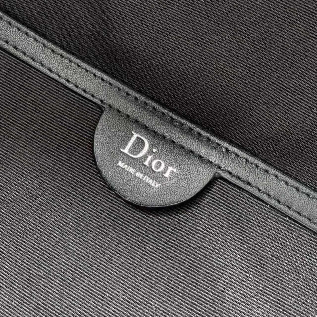Dior Jett Zipped Backpack - DesignerGu