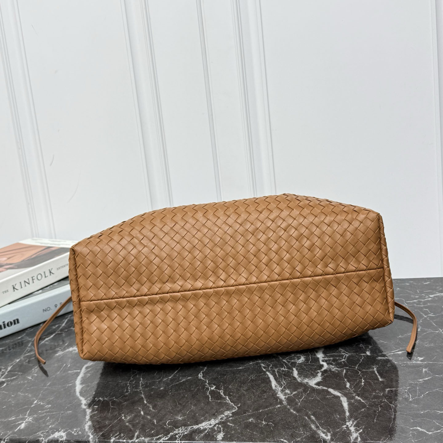 Bottega Veneta Large Pinacoteca - DesignerGu
