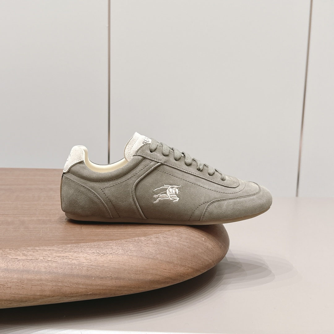 Burberry Suede Knight Runner Sneakers​ - DesignerGu