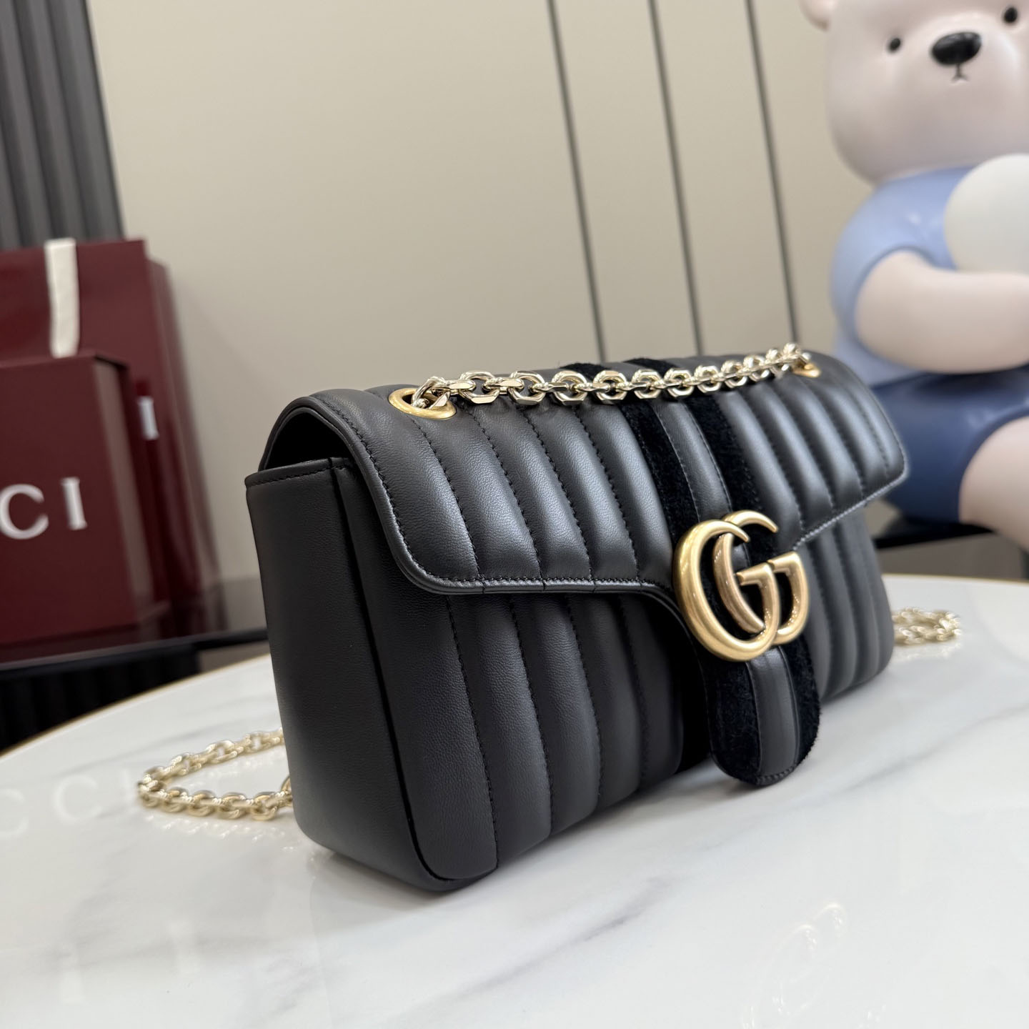 Gucci Jetset GG Marmont Medium Shoulder Bag A005XW - DesignerGu