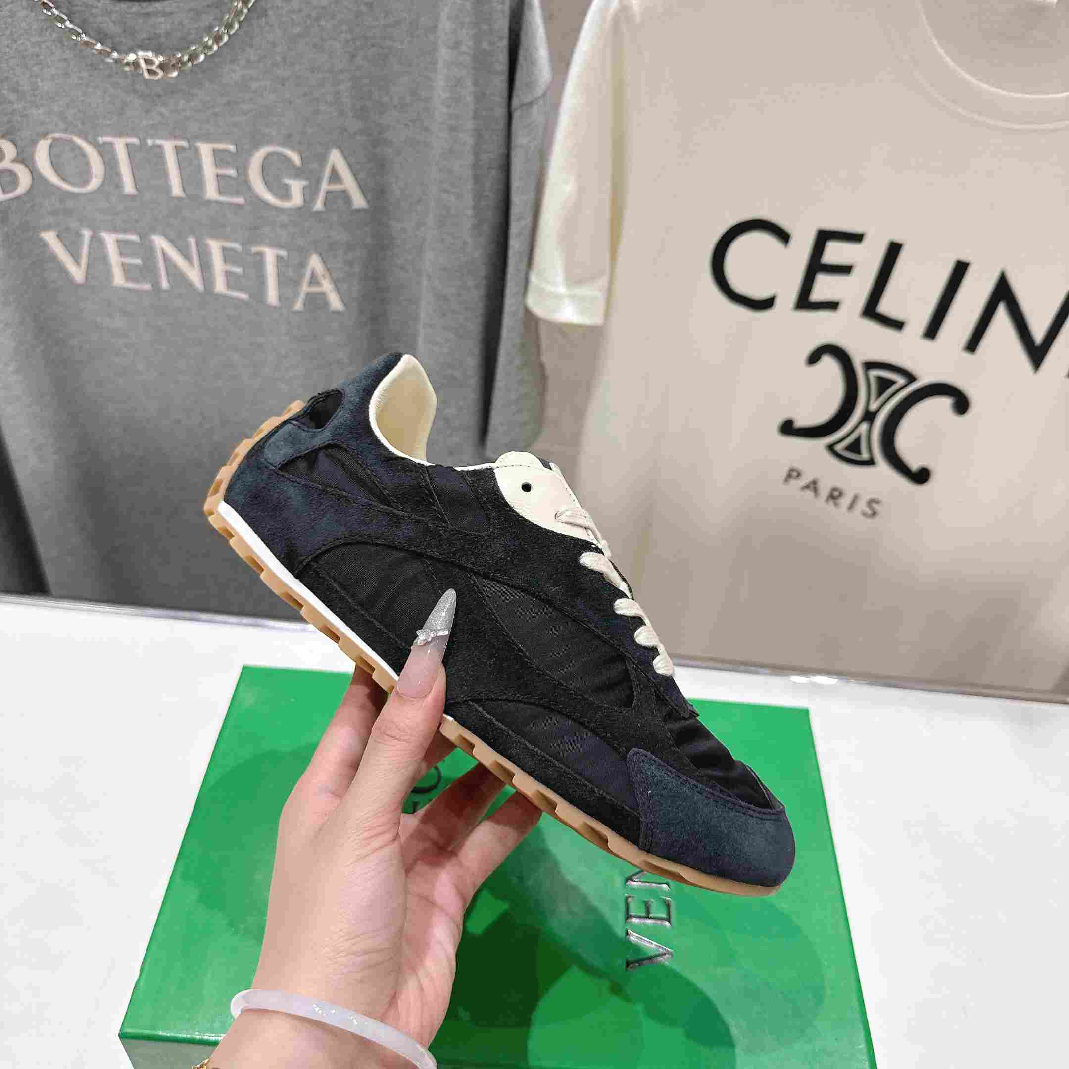 Bottega Veneta Orbit Flash Sneaker - DesignerGu