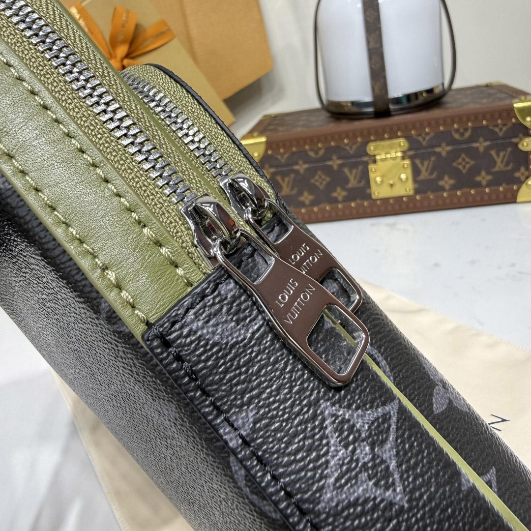 Louis VuittonAvenue Slingbag PM M28735 - DesignerGu