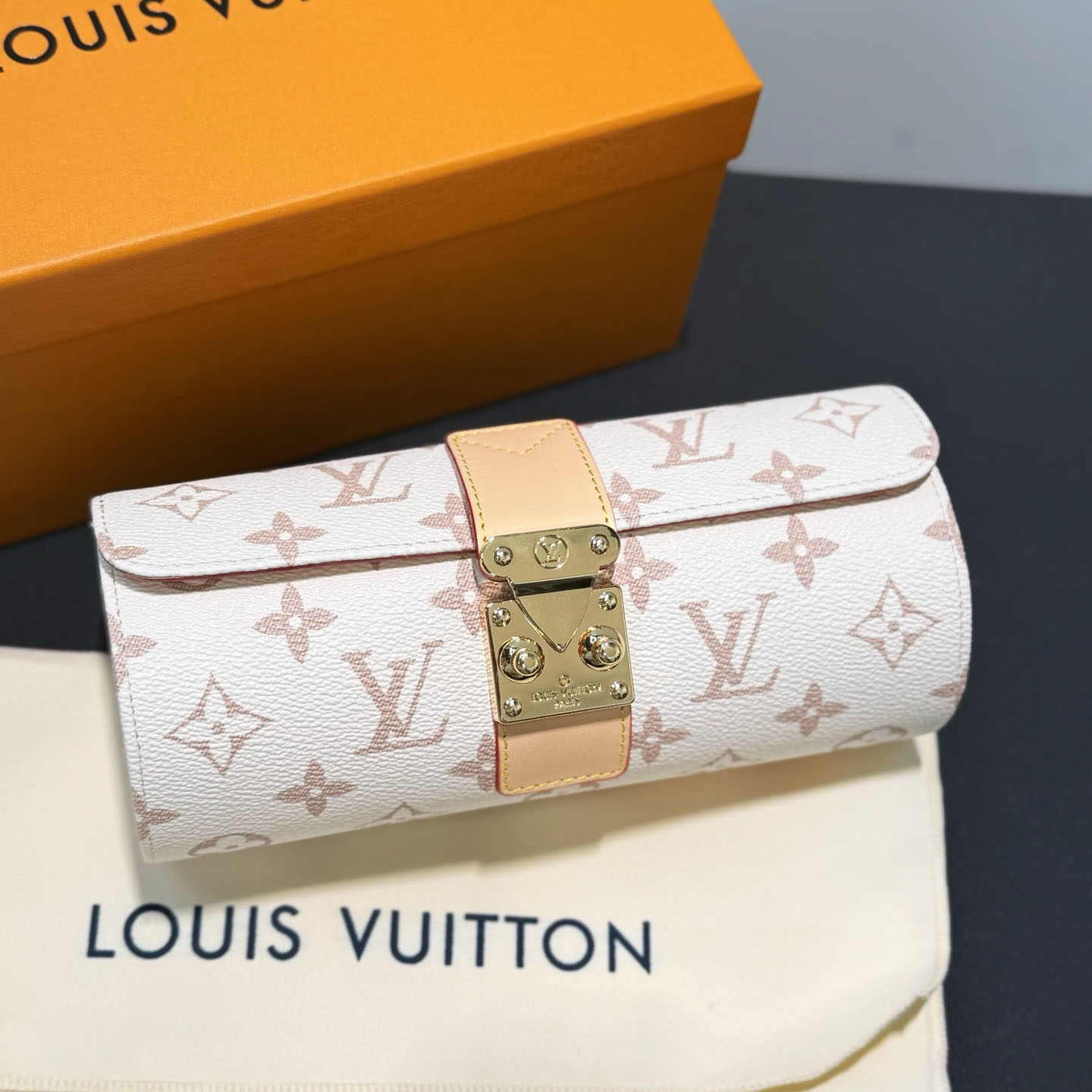 Louis Vuitton Jewelry Case - DesignerGu