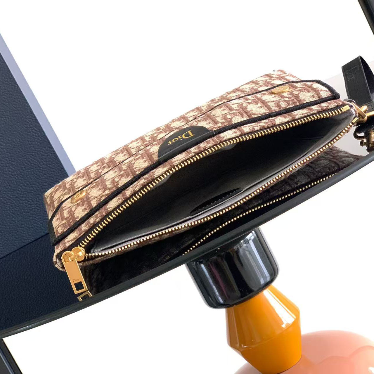 Dior Pocket Dior Jett A5 Triangle Pouch - DesignerGu