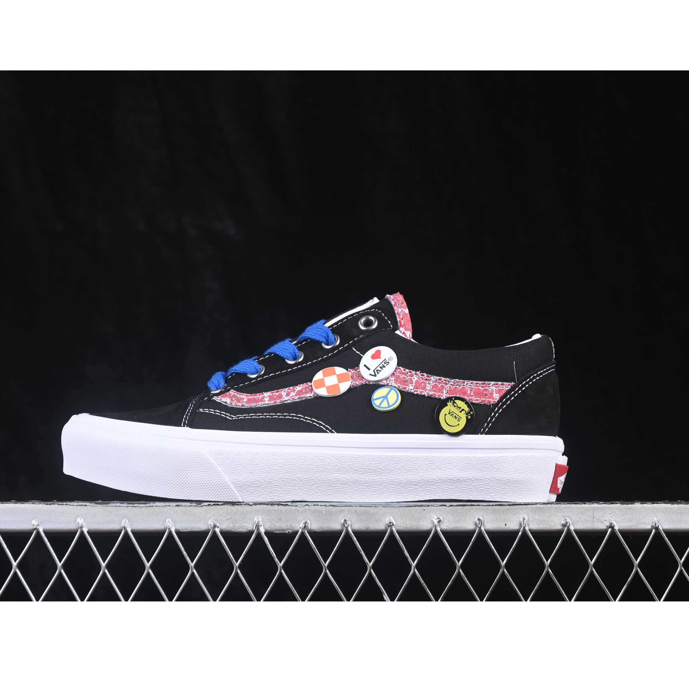 Vans Old Skool Pinned  Sneaker - DesignerGu