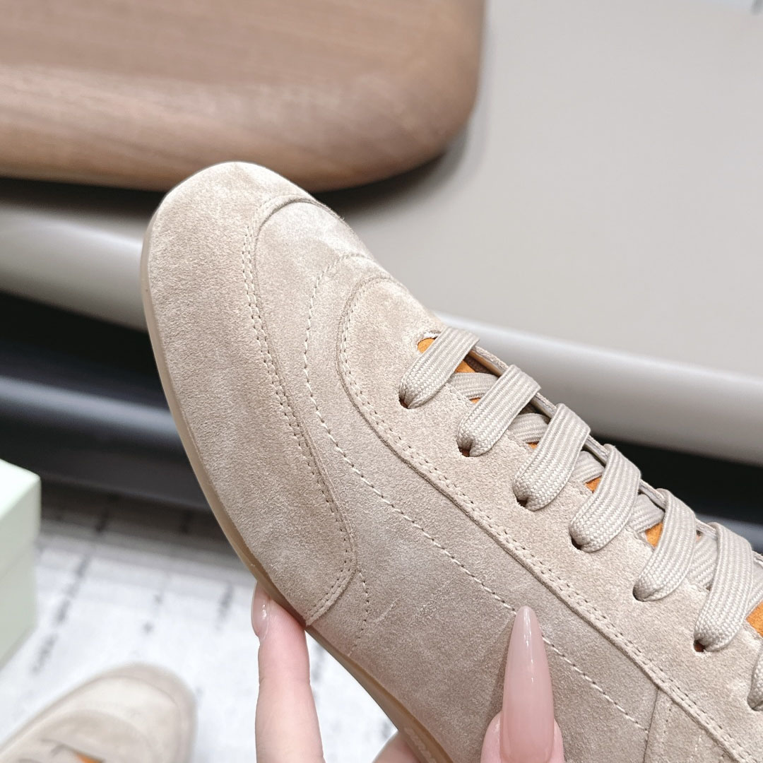 Burberry Suede Knight Runner Sneakers​ - DesignerGu