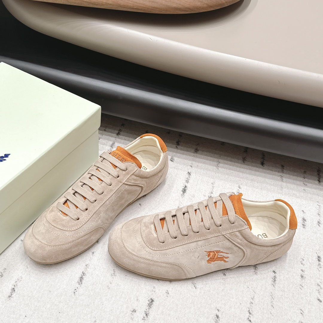 Burberry Suede Knight Runner Sneakers​ - DesignerGu