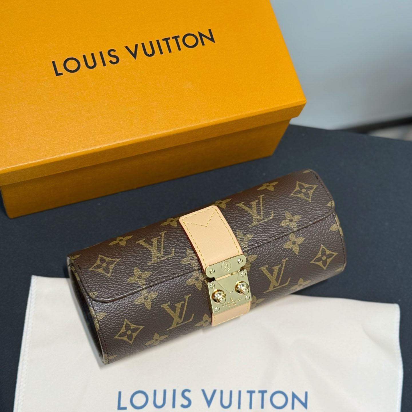 Louis Vuitton Jewelry Case - DesignerGu