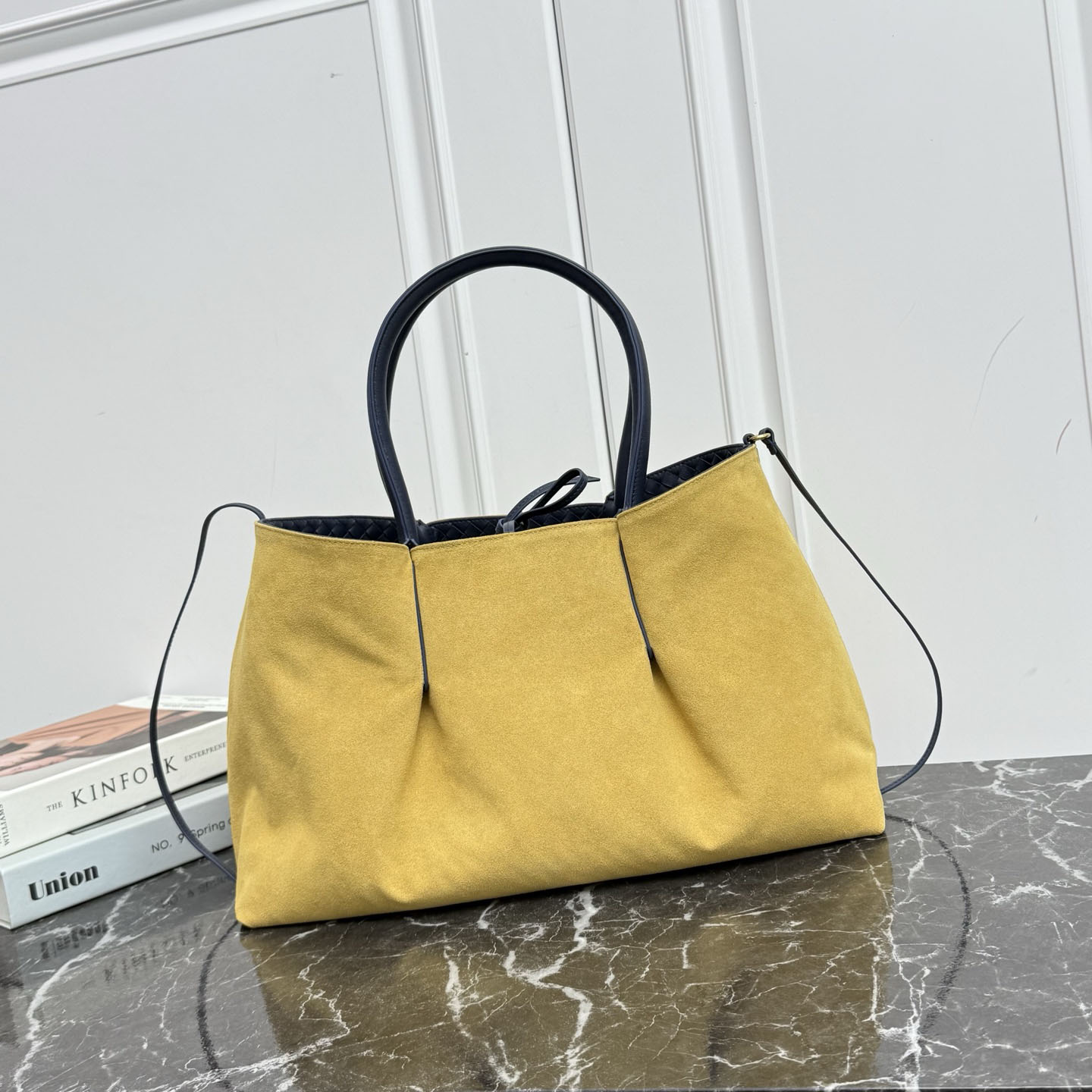 Bottega Veneta Large Pinacoteca - DesignerGu