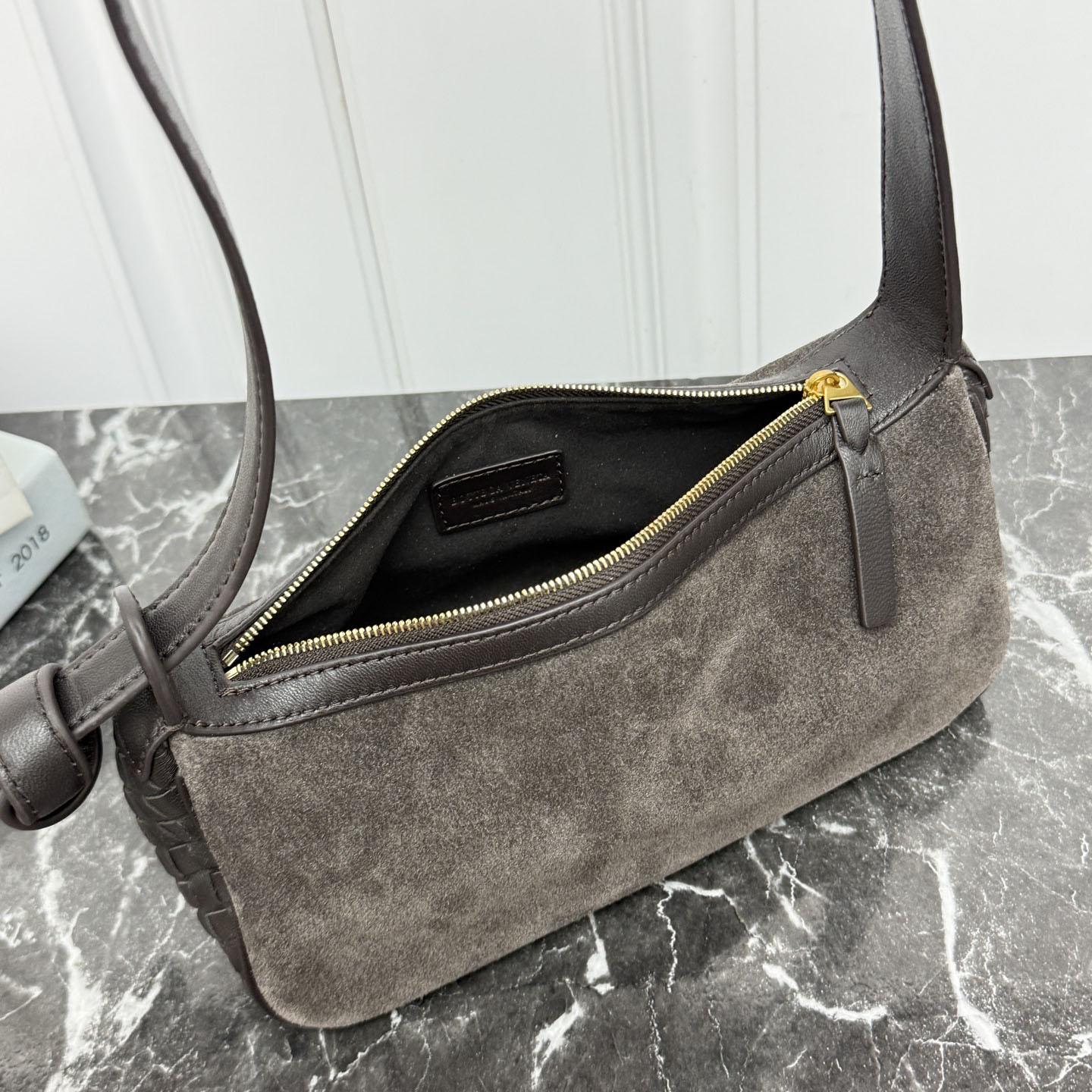 Bottega Veneta Nodo Shoulder Bag  - DesignerGu