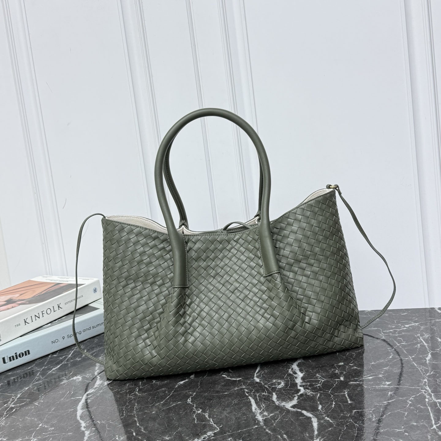 Bottega Veneta Large Pinacoteca - DesignerGu