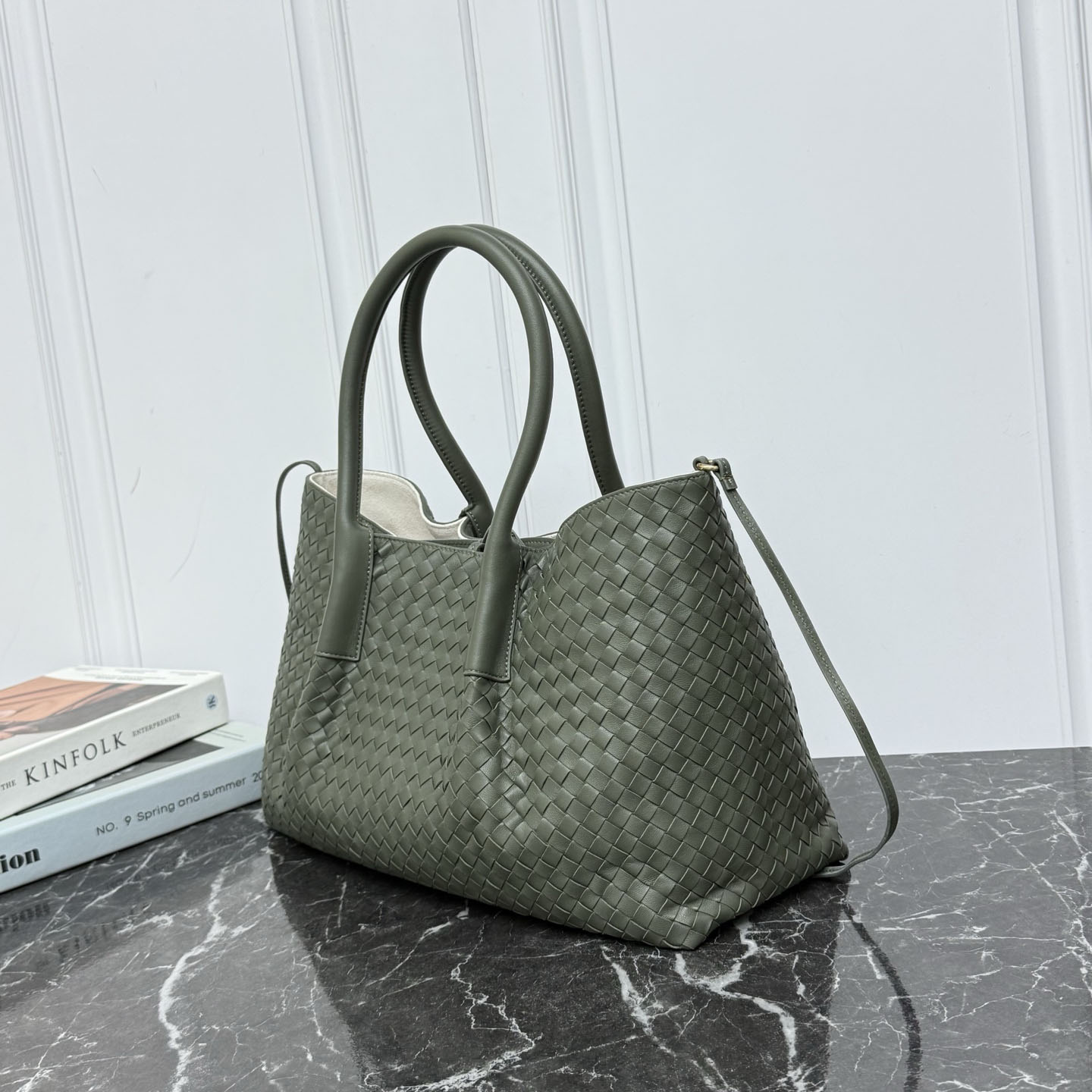 Bottega Veneta Large Pinacoteca - DesignerGu