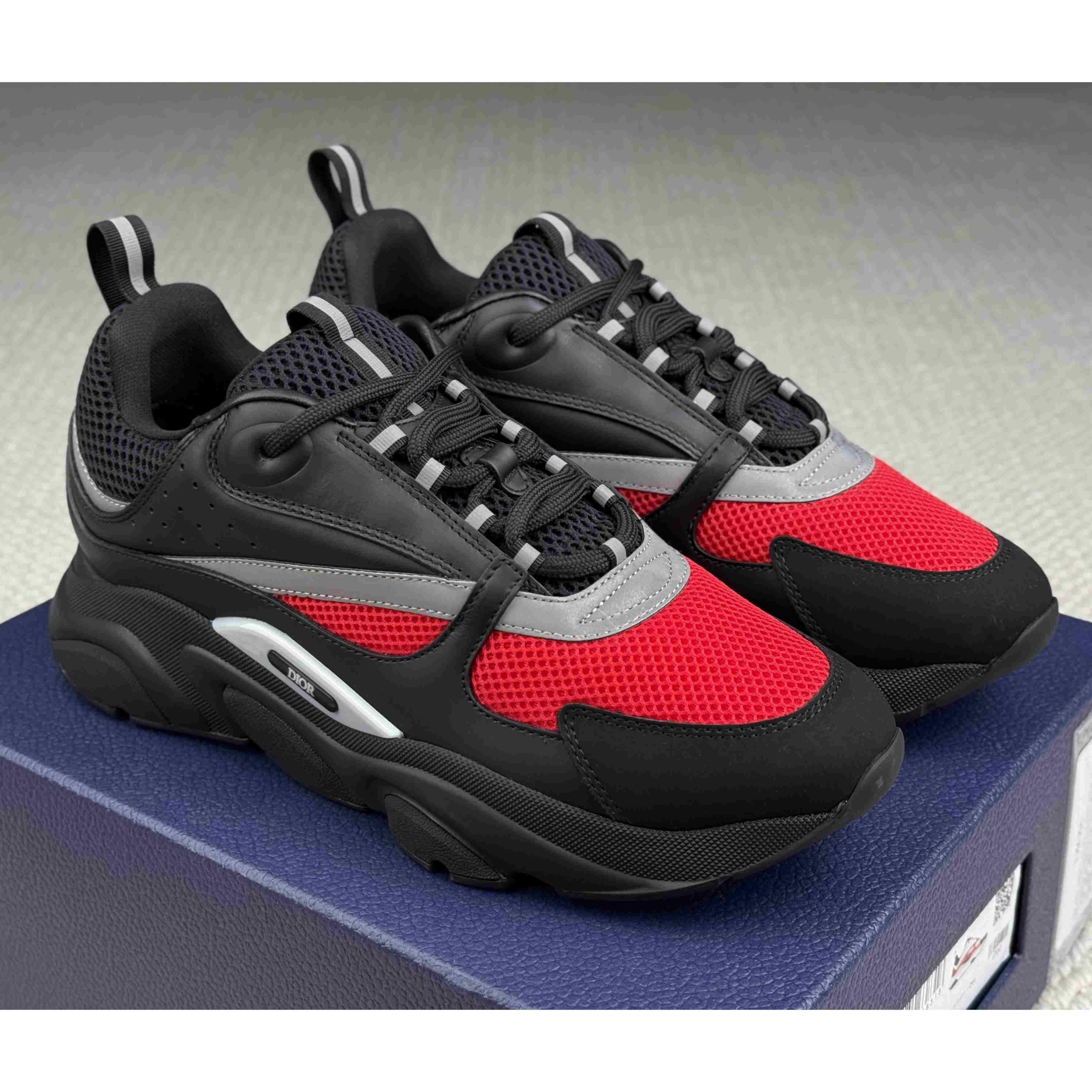 Dior B22 Sneaker - DesignerGu