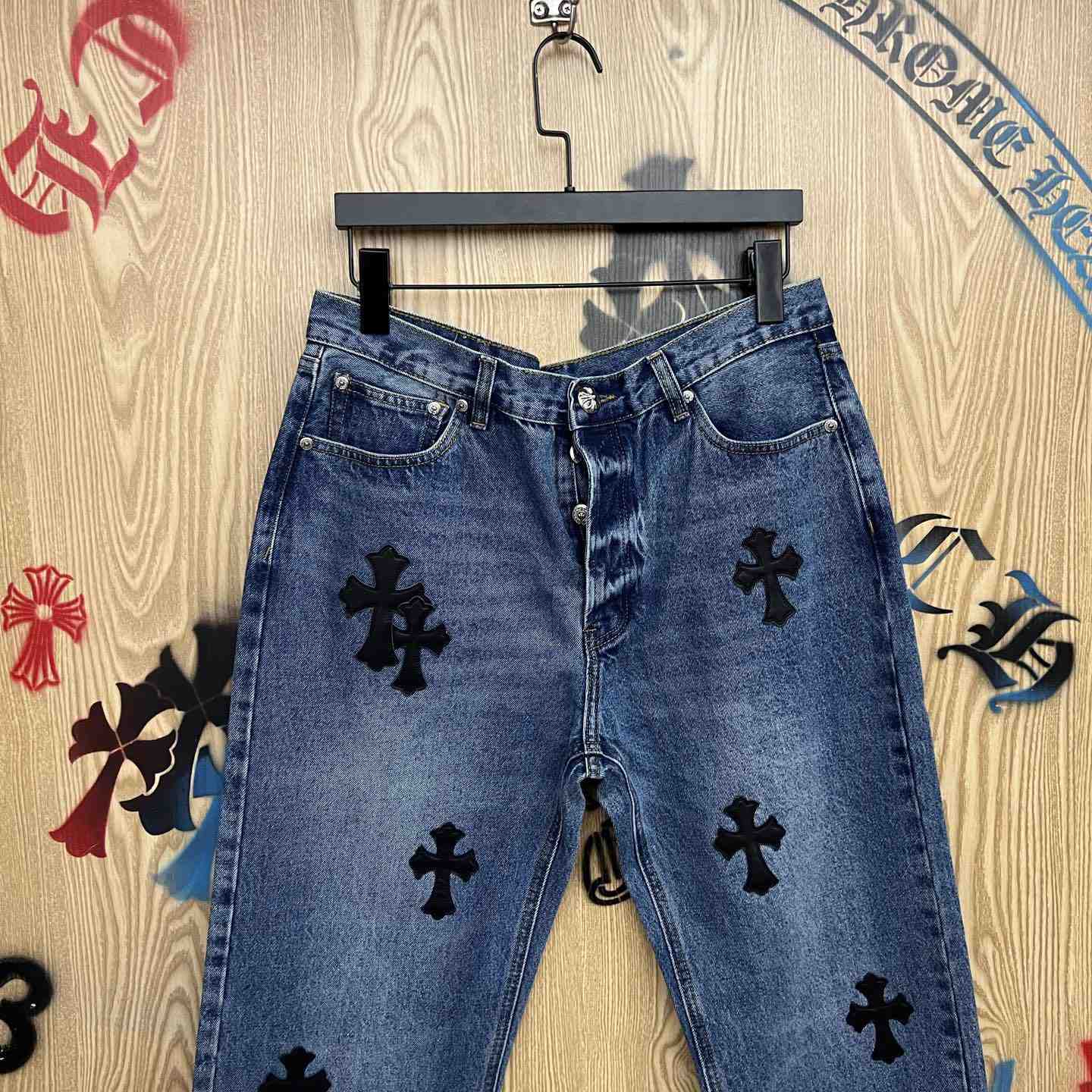 Chrome Hearts  Jeans  - DesignerGu