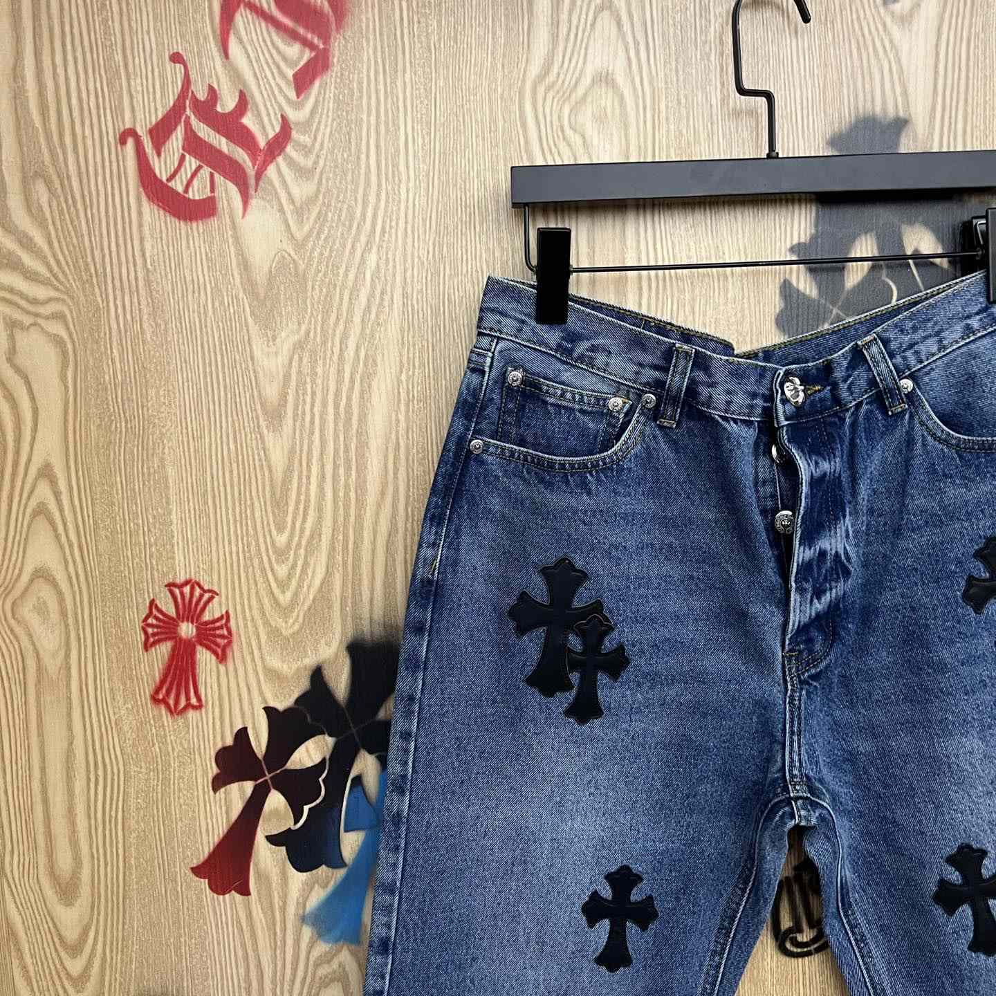 Chrome Hearts  Jeans  - DesignerGu