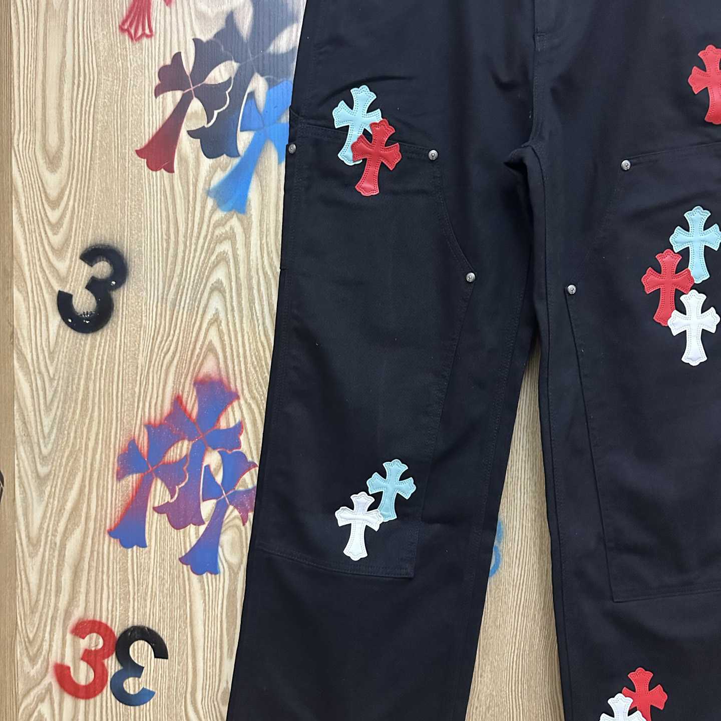 Chrome Hearts  Jeans  - DesignerGu