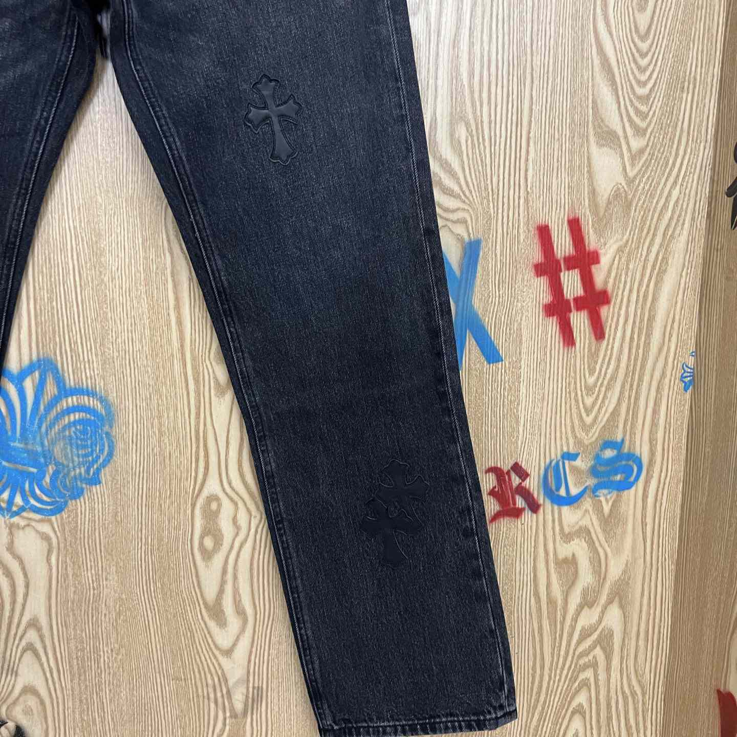 Chrome Hearts  Jeans  - DesignerGu
