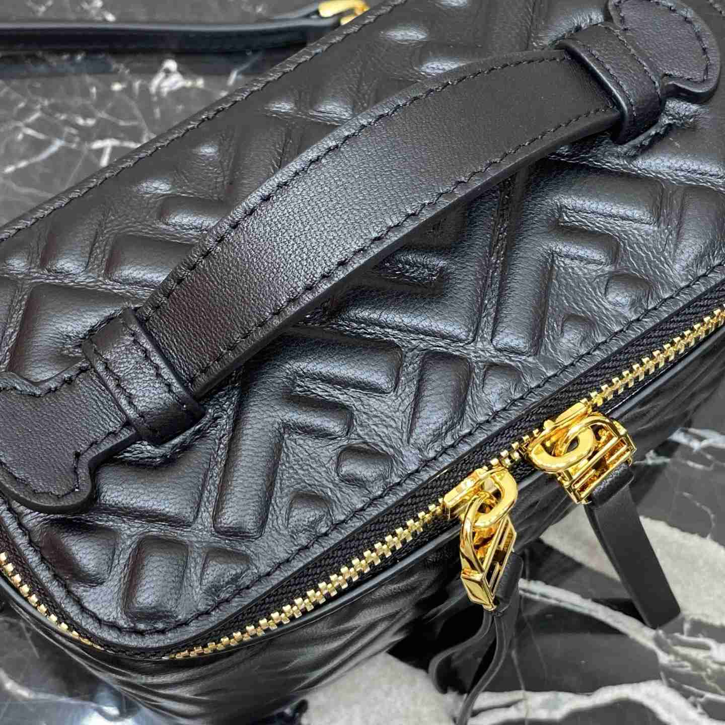 Fendi  Vanity - DesignerGu
