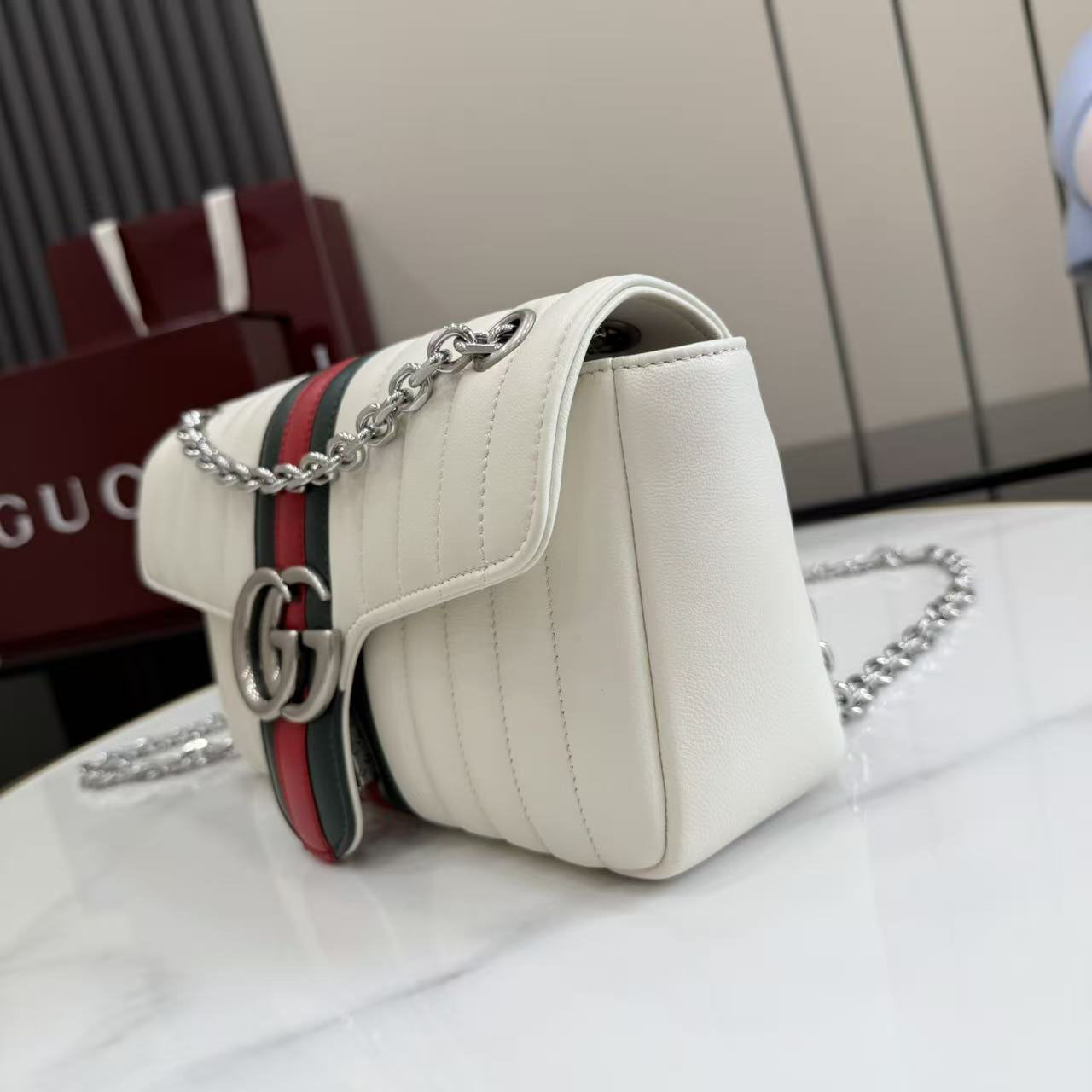 Gucci Jetset GG Marmont Medium Shoulder Bag A005XW - DesignerGu