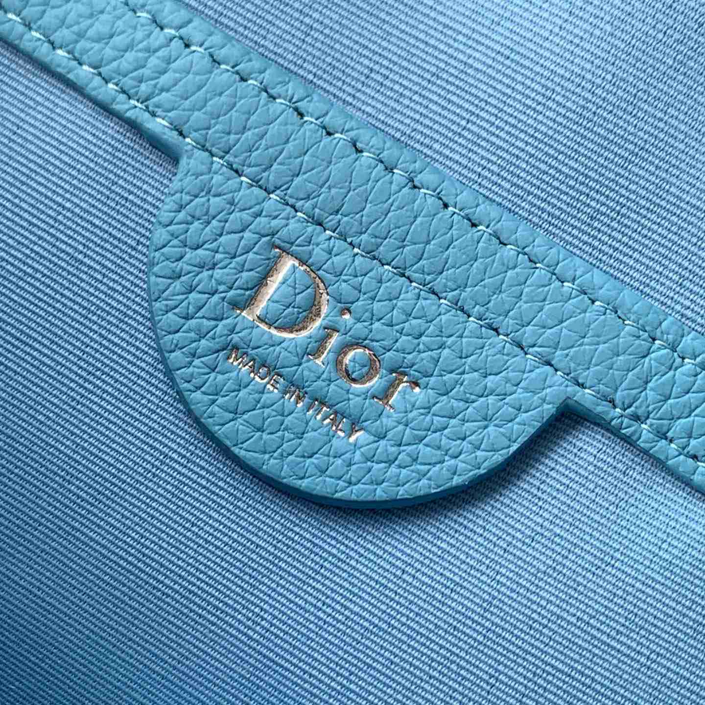 Dior Jett Zipped Messenger Bag - DesignerGu