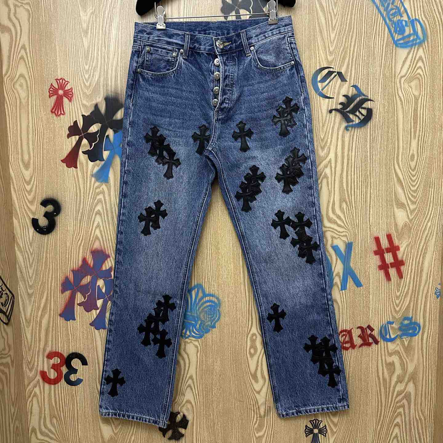 Chrome Hearts  Jeans  - DesignerGu