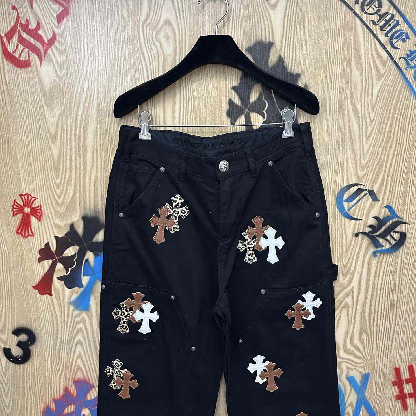 Chrome Hearts  Jeans  - DesignerGu