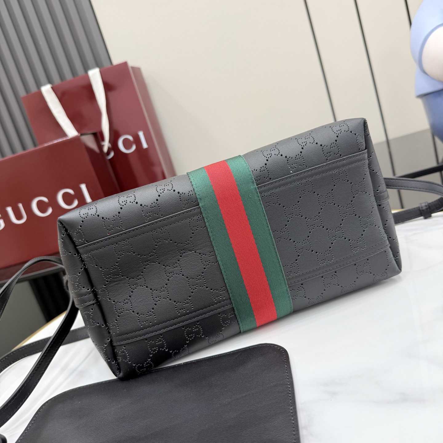 Gucci Giglio Small Tote Bag 860845 - DesignerGu