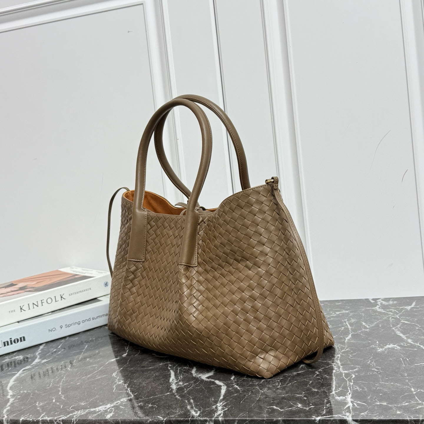 Bottega Veneta Large Pinacoteca - DesignerGu