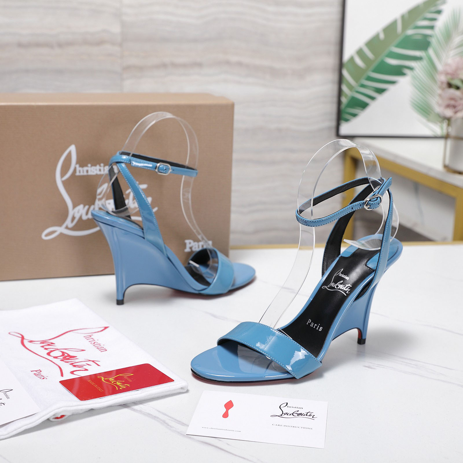 Christian Louboutin Zeezeenella Wedge Sandals - DesignerGu