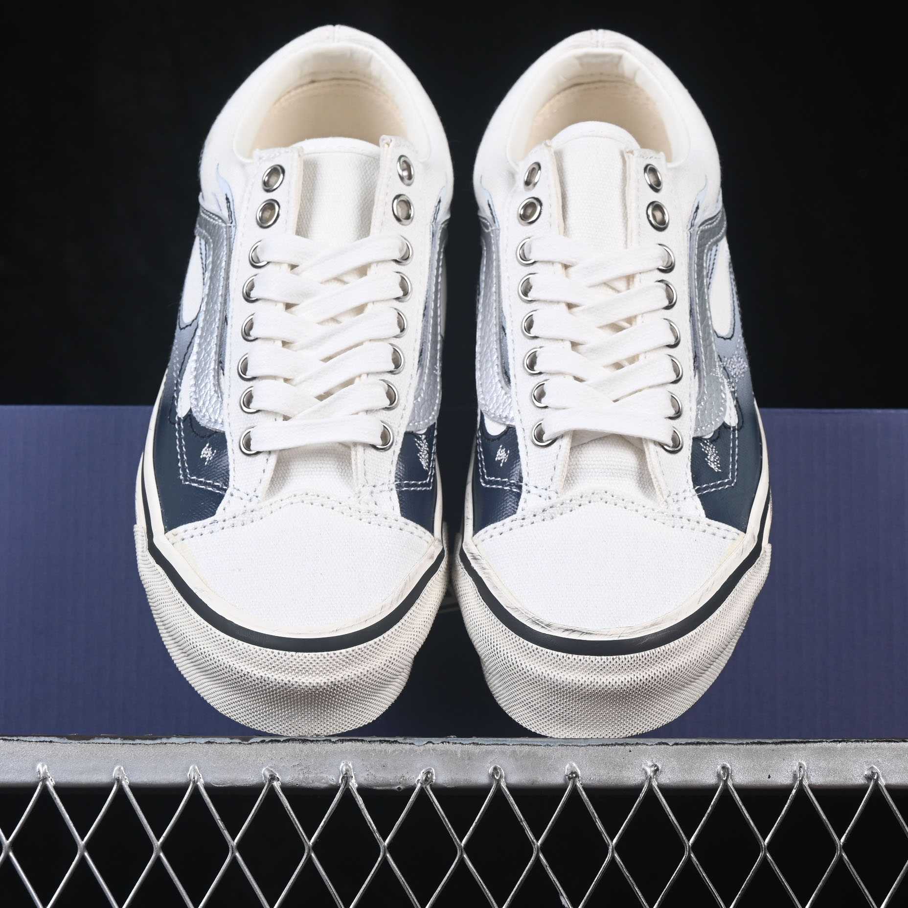 Vans Old Skool 36 LX 'Archive Flame Marshmallo' - DesignerGu