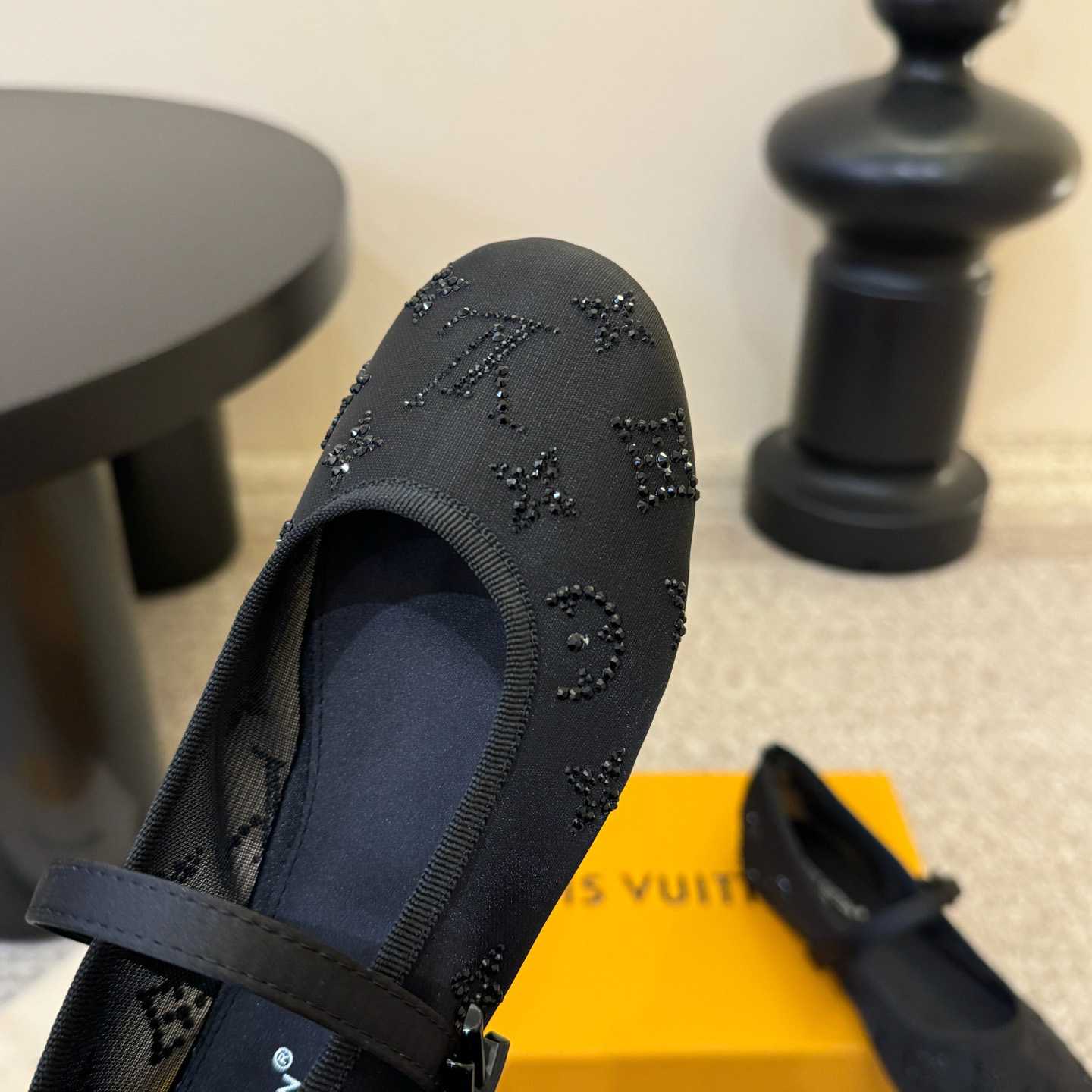 Louis Vuitton Romy Flat Ballerina - DesignerGu