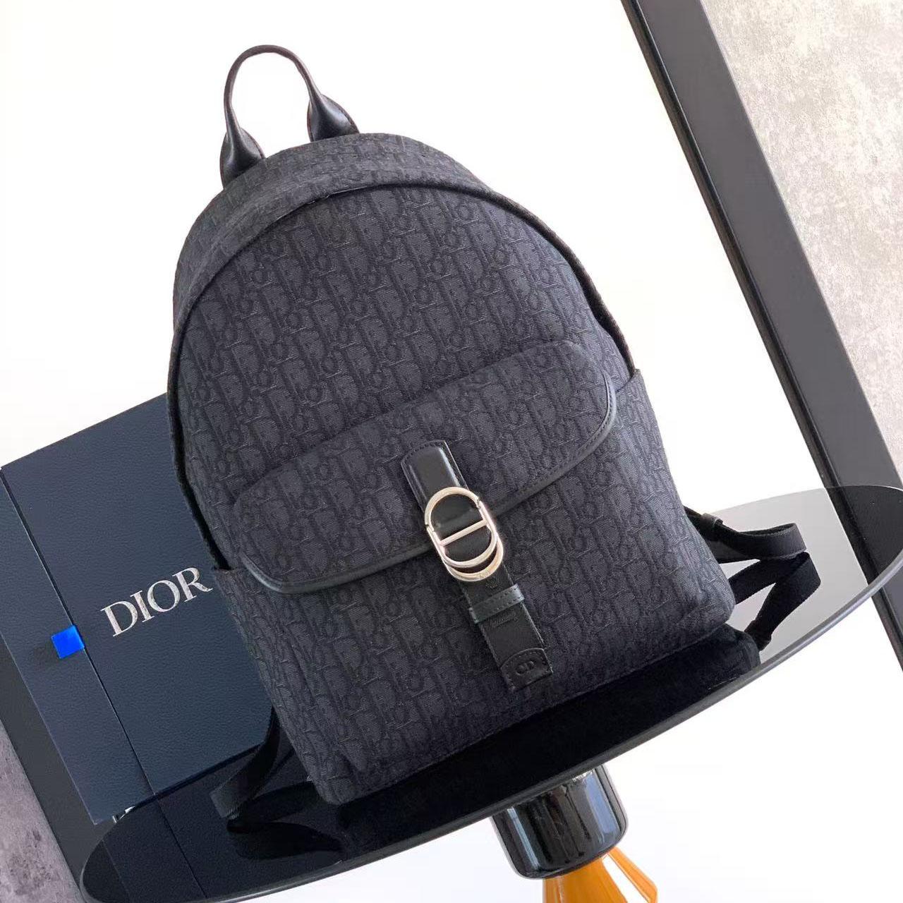 Dior Jett Zipped Backpack - DesignerGu