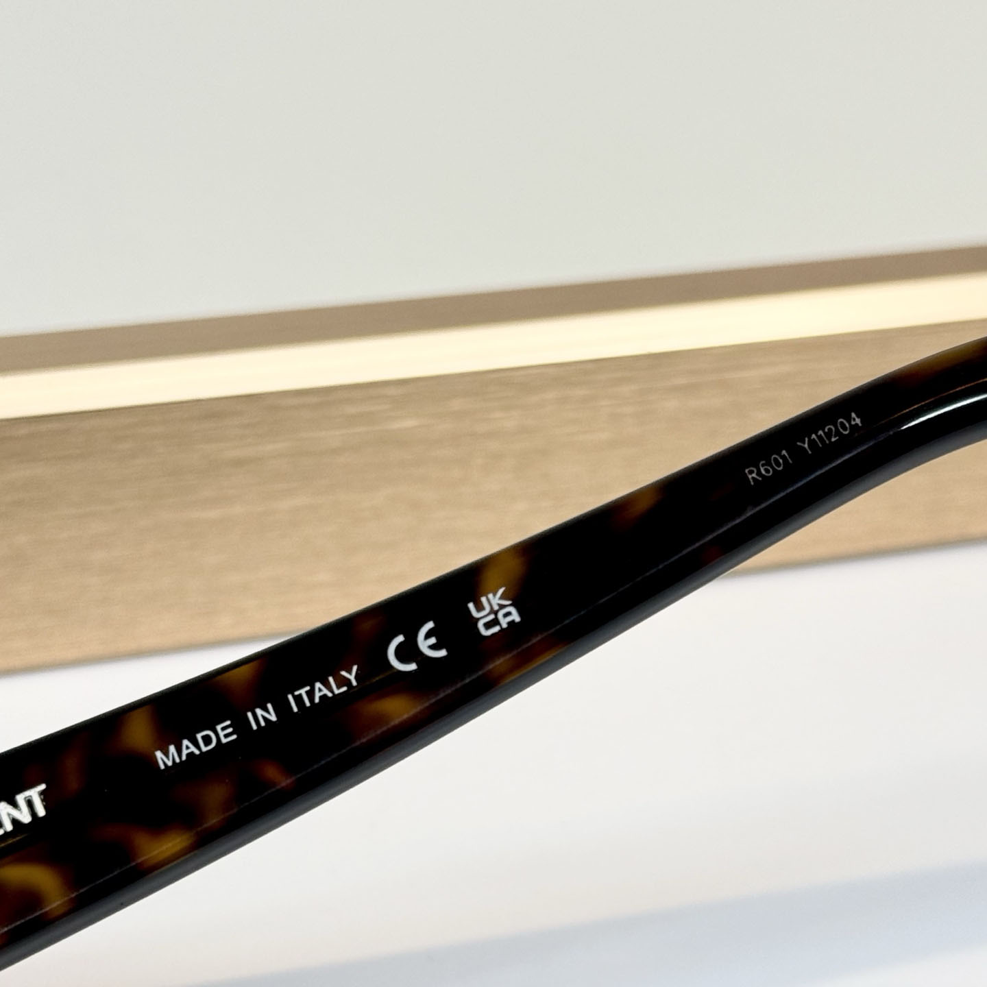 Saint Laurent SL M201 Sunglasses   - DesignerGu