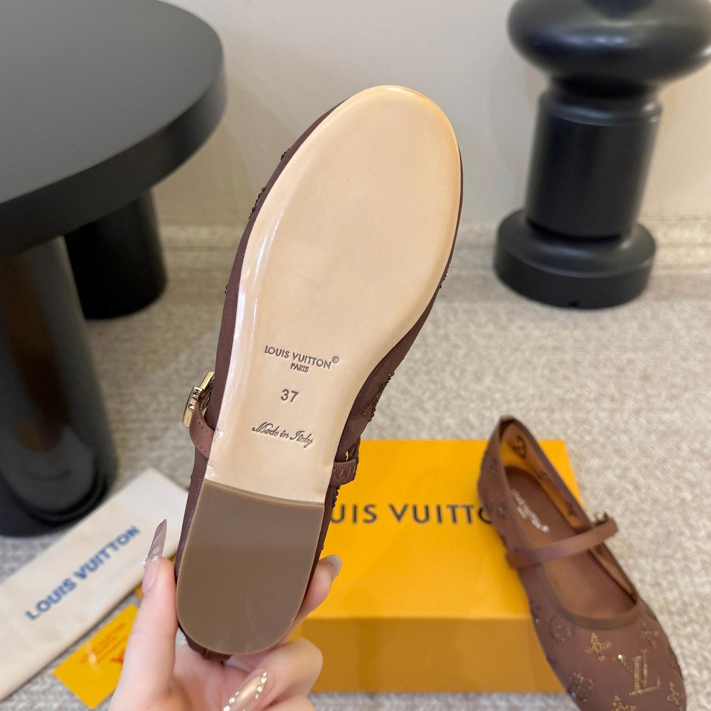 Louis Vuitton Romy Flat Ballerina - DesignerGu